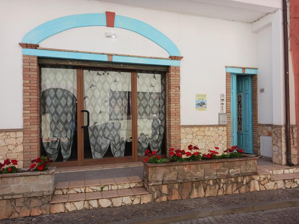 Nora Casa Vacanze/Bed And Breakfast Pula Exterior photo
